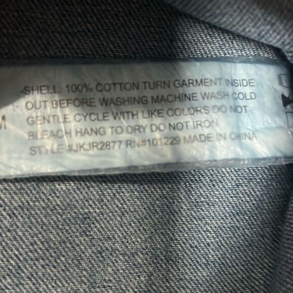 NWT Stoosh Women's Blue Rainbow Stripe Detail Vintage Denim Jacket Medium - Picture 5 of 6